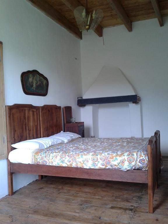 Rural House Rondini Hotel Camposasco Exterior foto